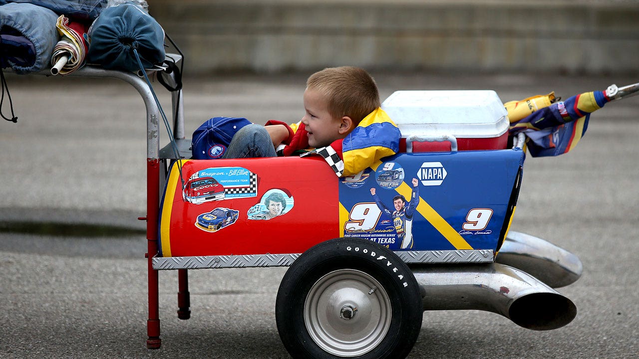 Sights & Sounds: Racing in the Irish Hills of Michigan